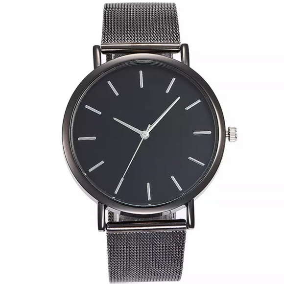 Other - Black Mesh Band Wristwatch
